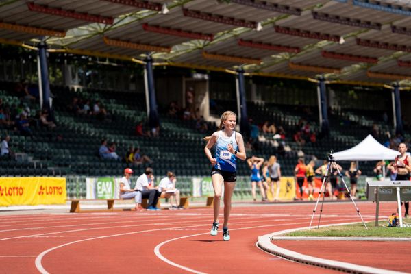 Annika Klezath (OTB Osnabrueck) ueber 3000m am 03.07.2022 waehrend den NLV+BLV Leichtathletik-Landesmeisterschaften im Jahnstadion in Goettingen (Tag 1)